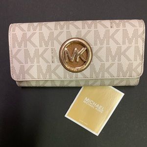 Michael Kors wallet